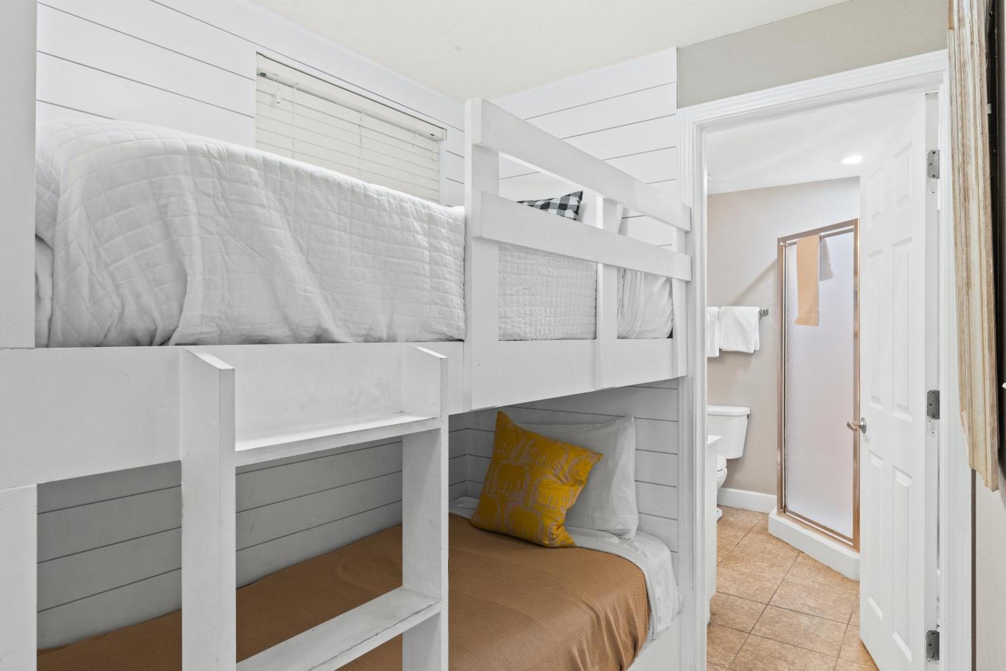 Tidewater Beach Resort By Panhandle Getaways Panama City Beach Quarto foto